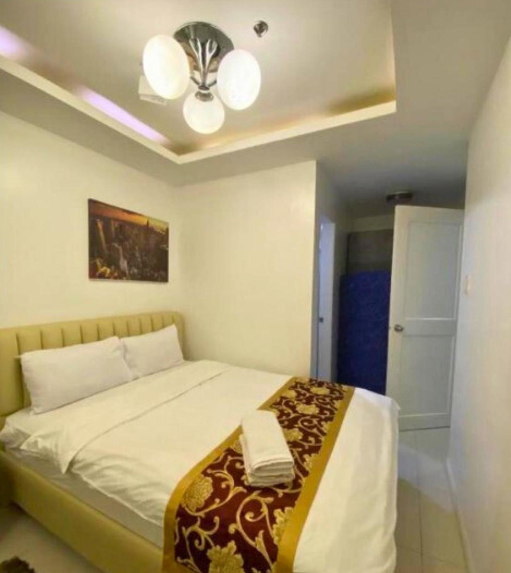 Near Us Embassy X Free Unlimited Pool, Massage & Sauna Access X Promo This Month! Explore Deluxe Studio W Balcony In Manila Perfectly Situated Near Naia Airport, Heart Of Manila Updated 2025 Price For Your Unforgettable Ultimate Staycation Experience Exteriör bild