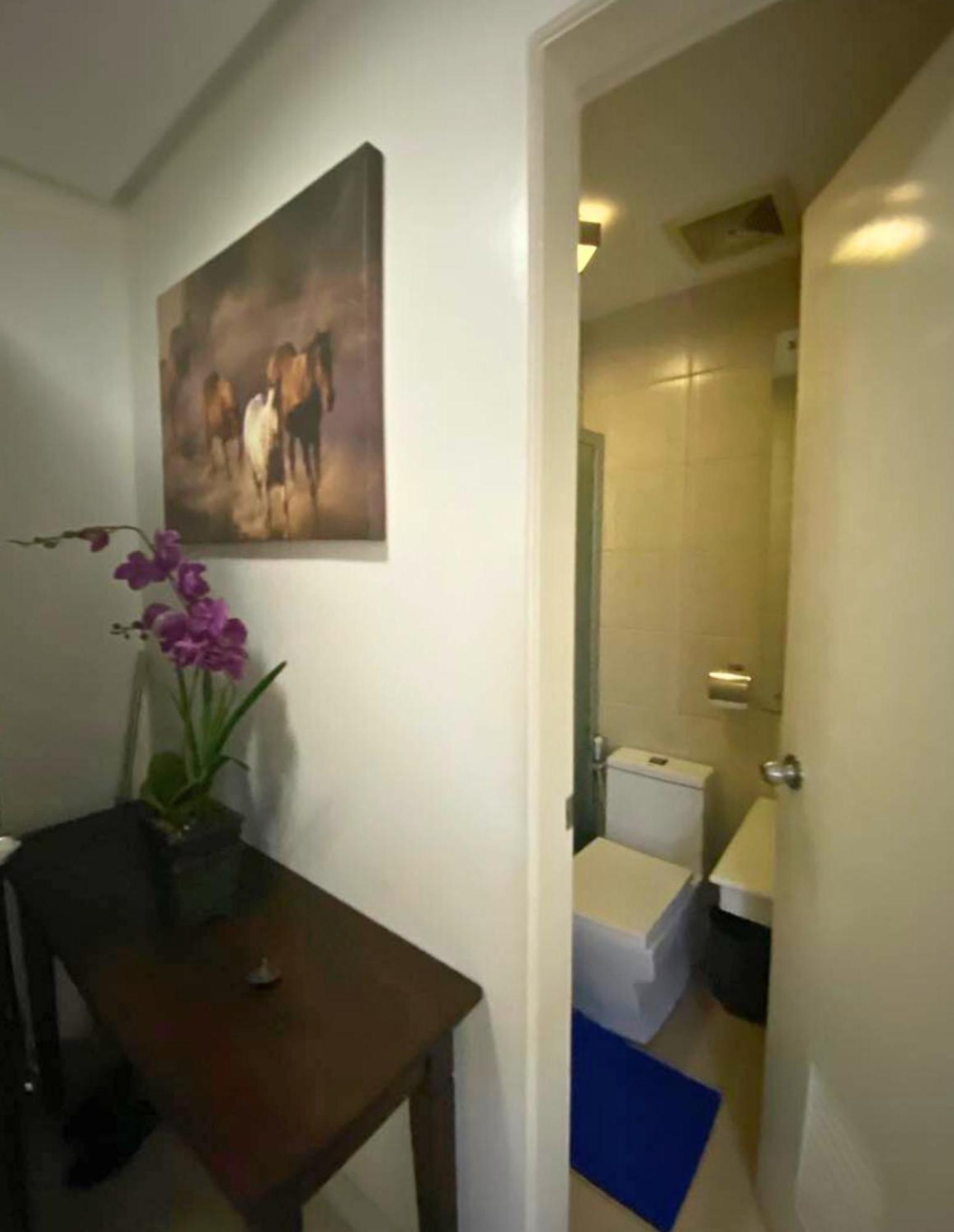 Near Us Embassy X Free Unlimited Pool, Massage & Sauna Access X Promo This Month! Explore Deluxe Studio W Balcony In Manila Perfectly Situated Near Naia Airport, Heart Of Manila Updated 2025 Price For Your Unforgettable Ultimate Staycation Experience Exteriör bild