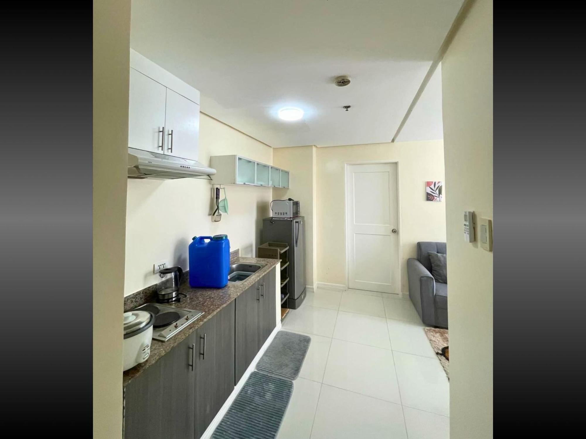 Near Us Embassy X Free Unlimited Pool, Massage & Sauna Access X Promo This Month! Explore Deluxe Studio W Balcony In Manila Perfectly Situated Near Naia Airport, Heart Of Manila Updated 2025 Price For Your Unforgettable Ultimate Staycation Experience Exteriör bild